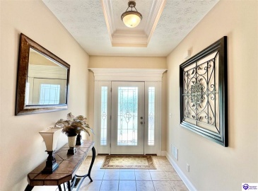 Vineland Place Drive, Vine Grove, Kentucky 40175, ,2 BathroomsBathrooms,For Sale,Vineland Place Drive,HK24003980