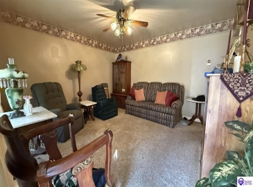 Park Avenue, Greensburg, Kentucky 42743, ,1 BathroomBathrooms,For Sale,Park Avenue,HK24003990