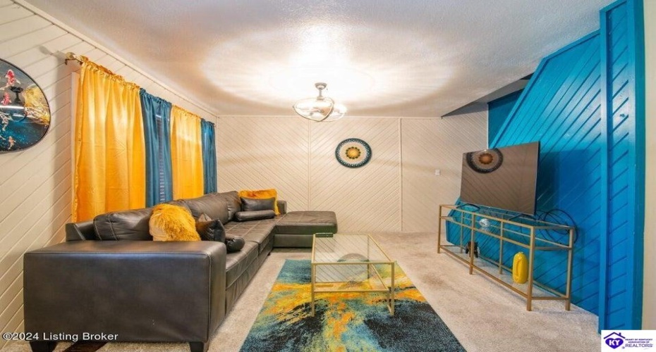 3rd Street, Louisville, Kentucky 40214, ,2 BathroomsBathrooms,For Sale,3rd Street,HK24004001 3rd Street, Louisville, Kentucky 40214, ,2 BathroomsBathrooms,For Sale,3rd Street,HK24004001