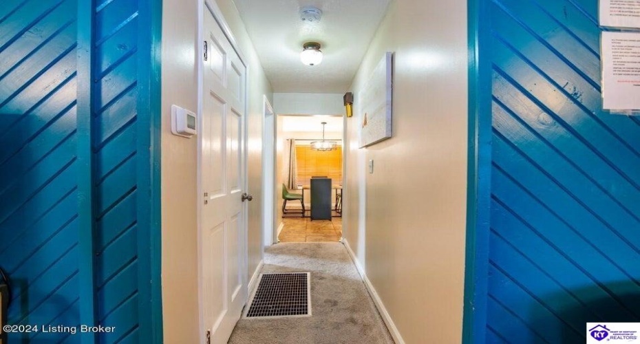 3rd Street, Louisville, Kentucky 40214, ,2 BathroomsBathrooms,For Sale,3rd Street,HK24004001 3rd Street, Louisville, Kentucky 40214, ,2 BathroomsBathrooms,For Sale,3rd Street,HK24004001