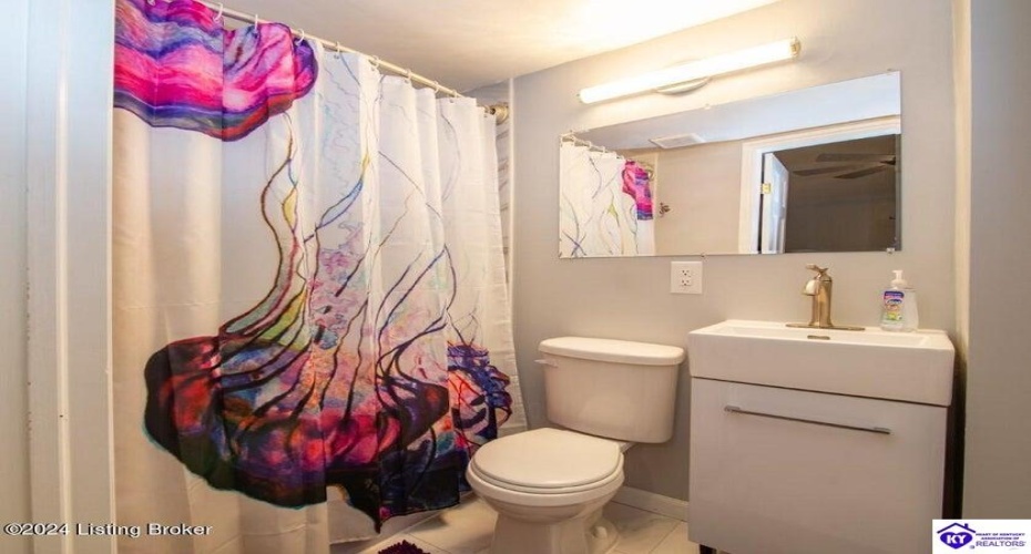 3rd Street, Louisville, Kentucky 40214, ,2 BathroomsBathrooms,For Sale,3rd Street,HK24004001 3rd Street, Louisville, Kentucky 40214, ,2 BathroomsBathrooms,For Sale,3rd Street,HK24004001