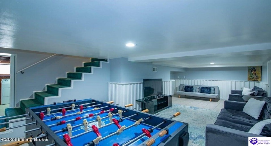 3rd Street, Louisville, Kentucky 40214, ,2 BathroomsBathrooms,For Sale,3rd Street,HK24004001 3rd Street, Louisville, Kentucky 40214, ,2 BathroomsBathrooms,For Sale,3rd Street,HK24004001