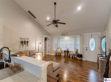 Sandy Beach Lane, McDaniels, Kentucky 40152, ,2 BathroomsBathrooms,For Sale,Sandy Beach Lane,HK24001550