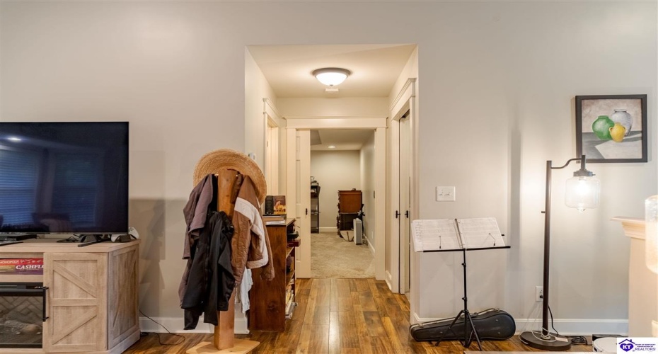 Sandy Beach Lane, McDaniels, Kentucky 40152, ,2 BathroomsBathrooms,For Sale,Sandy Beach Lane,HK24001550