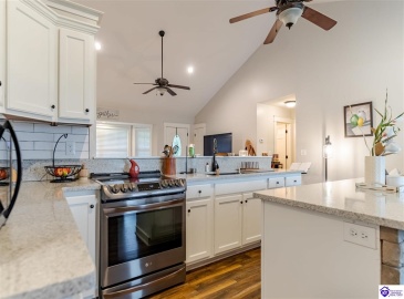 Sandy Beach Lane, McDaniels, Kentucky 40152, ,2 BathroomsBathrooms,For Sale,Sandy Beach Lane,HK24001550