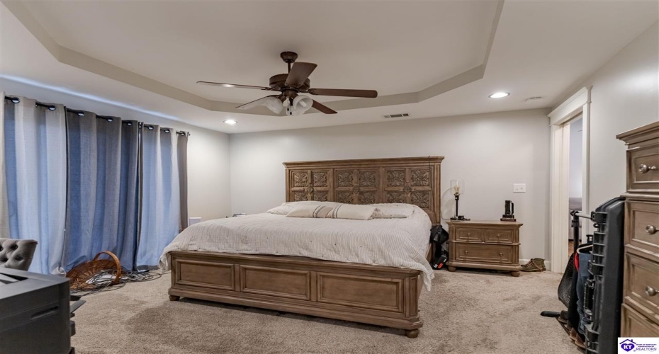 Sandy Beach Lane, McDaniels, Kentucky 40152, ,2 BathroomsBathrooms,For Sale,Sandy Beach Lane,HK24001550