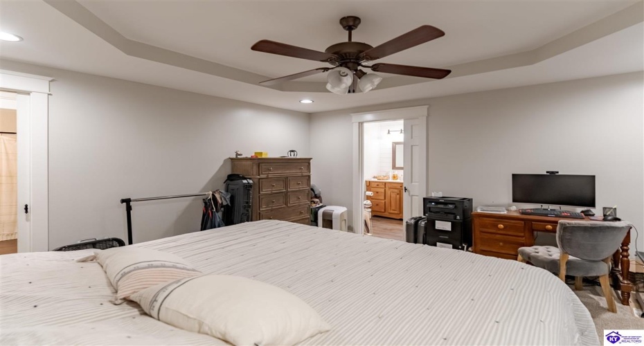 Sandy Beach Lane, McDaniels, Kentucky 40152, ,2 BathroomsBathrooms,For Sale,Sandy Beach Lane,HK24001550