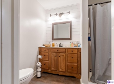 Sandy Beach Lane, McDaniels, Kentucky 40152, ,2 BathroomsBathrooms,For Sale,Sandy Beach Lane,HK24001550