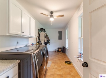 Sandy Beach Lane, McDaniels, Kentucky 40152, ,2 BathroomsBathrooms,For Sale,Sandy Beach Lane,HK24001550