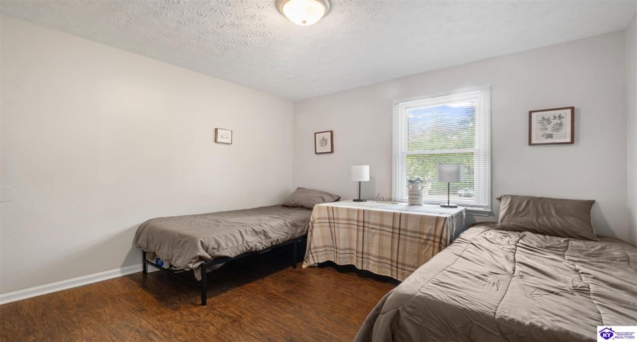 Djeddah Drive, Lawrenceburg, Kentucky 40342, ,1 BathroomBathrooms,For Sale,Djeddah Drive,HK24004005