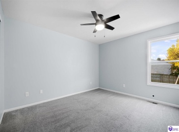 Winding River Way, Louisville, Kentucky 40229, ,3 BathroomsBathrooms,For Sale,Winding River Way,HK24004007