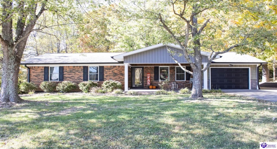 Ferrill Hill Road, Buffalo, Kentucky 42716, ,3 BathroomsBathrooms,For Sale,Ferrill Hill Road,HK24004008