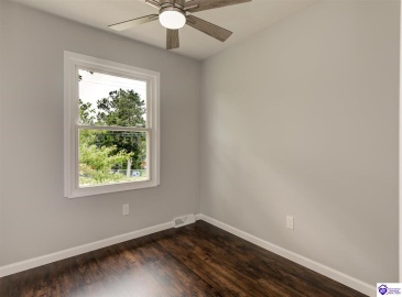 Woods Hollow Drive, Radcliff, Kentucky 40160, ,2 BathroomsBathrooms,For Sale,Woods Hollow Drive,HK24002839