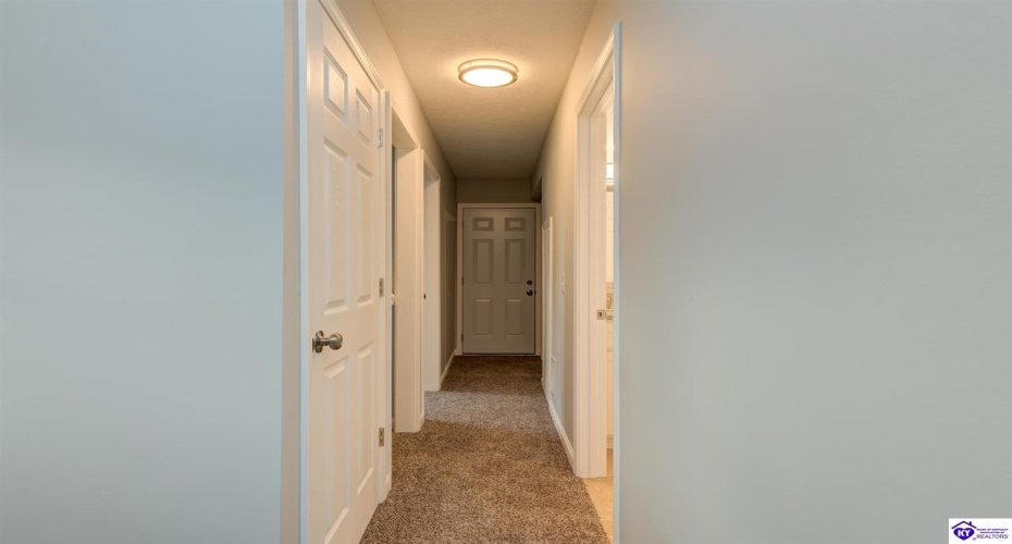 Woods Hollow Drive, Radcliff, Kentucky 40160, ,2 BathroomsBathrooms,For Sale,Woods Hollow Drive,HK24002839