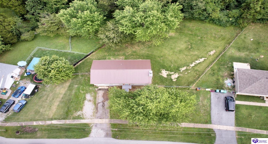 Woods Hollow Drive, Radcliff, Kentucky 40160, ,2 BathroomsBathrooms,For Sale,Woods Hollow Drive,HK24002839