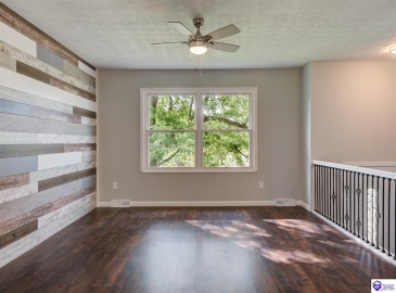 Woods Hollow Drive, Radcliff, Kentucky 40160, ,2 BathroomsBathrooms,For Sale,Woods Hollow Drive,HK24002839