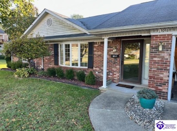 Mt Vernon Court, Elizabethtown, Kentucky 42701, ,2 BathroomsBathrooms,For Sale,Mt Vernon Court,HK24004018