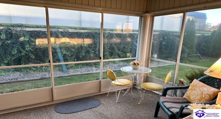 Mt Vernon Court, Elizabethtown, Kentucky 42701, ,2 BathroomsBathrooms,For Sale,Mt Vernon Court,HK24004018