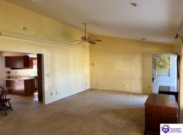 Mt Vernon Court, Elizabethtown, Kentucky 42701, ,2 BathroomsBathrooms,For Sale,Mt Vernon Court,HK24004018