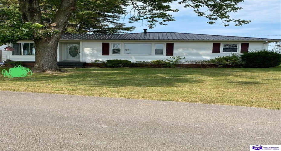 Kountry Kitchen Rd, Hardyville, Kentucky 42746, ,1 BathroomBathrooms,For Sale,Kountry Kitchen Rd,HK24004019