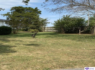 Kountry Kitchen Rd, Hardyville, Kentucky 42746, ,1 BathroomBathrooms,For Sale,Kountry Kitchen Rd,HK24004019