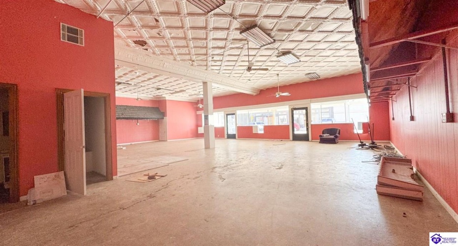 Main Street, Campbellsville, Kentucky 42718, ,For Sale,Main Street,HK24004029