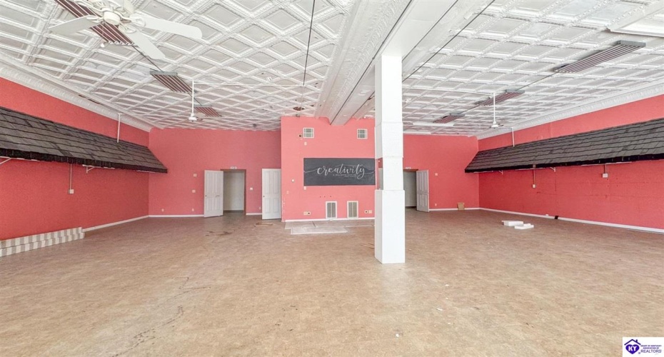 Main Street, Campbellsville, Kentucky 42718, ,For Sale,Main Street,HK24004029