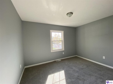 Kings Way, Elizabethtown, Kentucky 42701, ,2 BathroomsBathrooms,For Sale,Kings Way,HK24004025