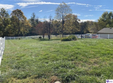 Kings Way, Elizabethtown, Kentucky 42701, ,2 BathroomsBathrooms,For Sale,Kings Way,HK24004025