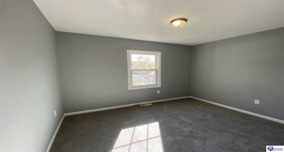 Kings Way, Elizabethtown, Kentucky 42701, ,2 BathroomsBathrooms,For Sale,Kings Way,HK24004025
