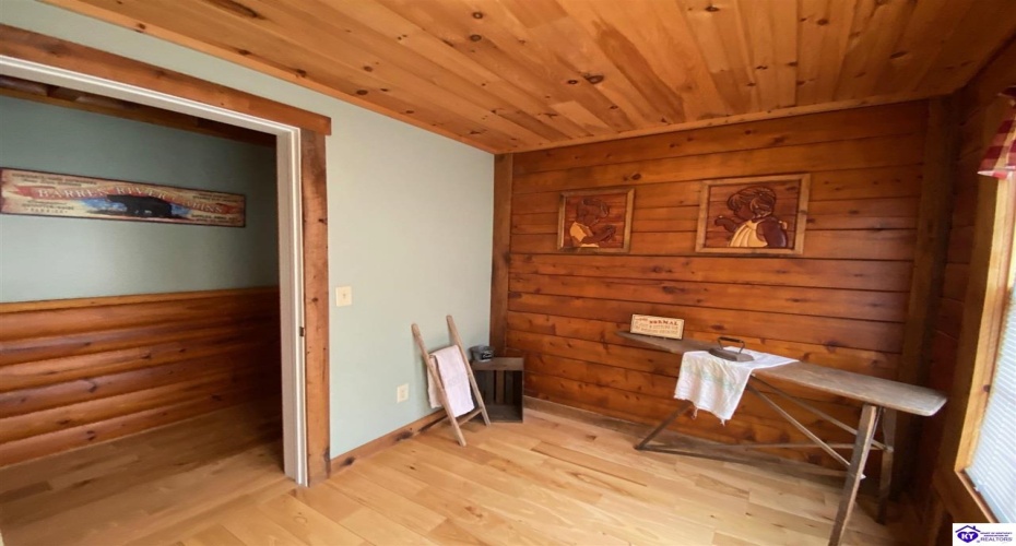 Lucas Road, Lucas, Kentucky 42156, ,4 BathroomsBathrooms,For Sale,Lucas Road,HK24004026