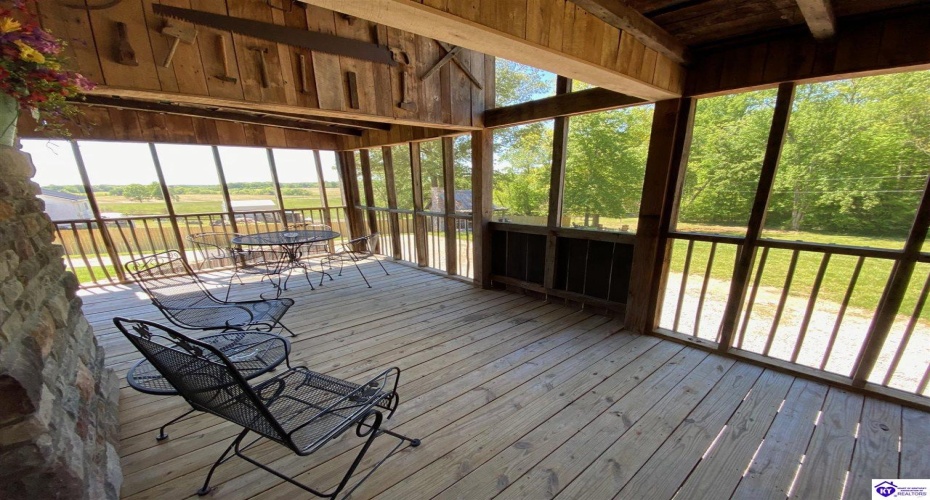 Lucas Road, Lucas, Kentucky 42156, ,4 BathroomsBathrooms,For Sale,Lucas Road,HK24004026