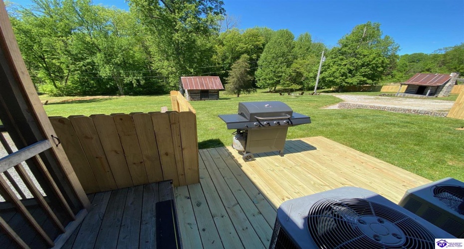 Lucas Road, Lucas, Kentucky 42156, ,4 BathroomsBathrooms,For Sale,Lucas Road,HK24004026