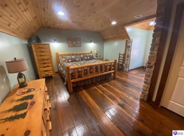 Lucas Road, Lucas, Kentucky 42156, ,4 BathroomsBathrooms,For Sale,Lucas Road,HK24004026