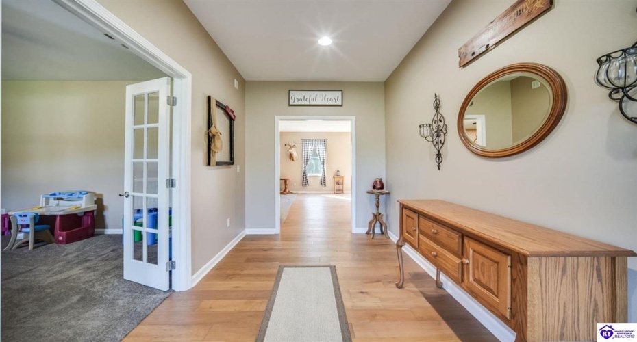 Ashby Lane, Custer, Kentucky 40115, ,2 BathroomsBathrooms,For Sale,Ashby Lane,HK24004028