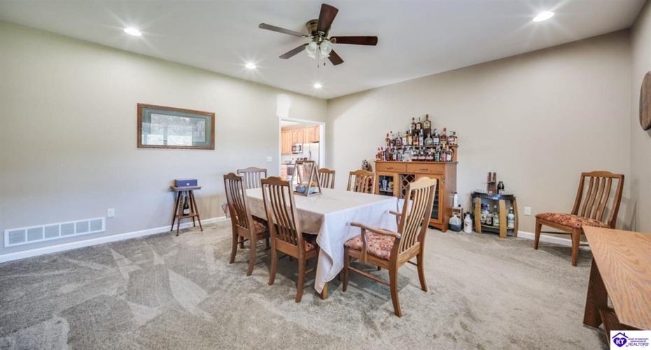 Ashby Lane, Custer, Kentucky 40115, ,2 BathroomsBathrooms,For Sale,Ashby Lane,HK24004028