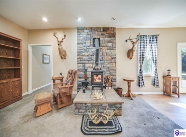 Ashby Lane, Custer, Kentucky 40115, ,2 BathroomsBathrooms,For Sale,Ashby Lane,HK24004028