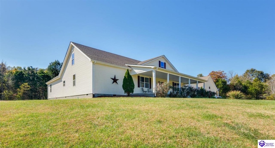 Ashby Lane, Custer, Kentucky 40115, ,2 BathroomsBathrooms,For Sale,Ashby Lane,HK24004028