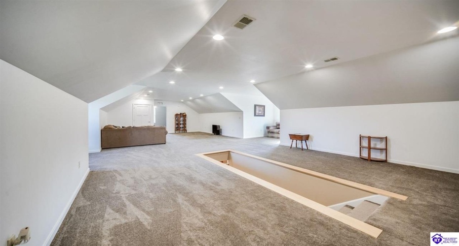 Ashby Lane, Custer, Kentucky 40115, ,2 BathroomsBathrooms,For Sale,Ashby Lane,HK24004028