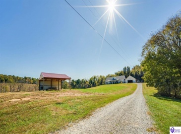 Ashby Lane, Custer, Kentucky 40115, ,2 BathroomsBathrooms,For Sale,Ashby Lane,HK24004028