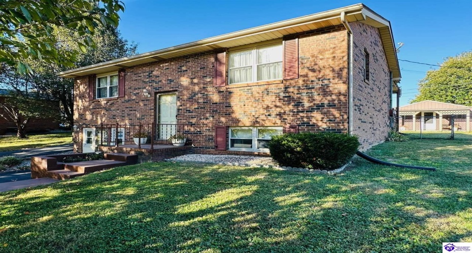 Valley Drive, Greensburg, Kentucky 42743, ,1 BathroomBathrooms,For Sale,Valley Drive,HK24004034