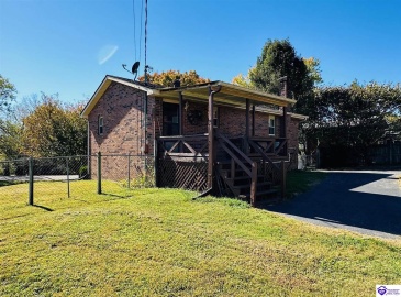 Valley Drive, Greensburg, Kentucky 42743, ,1 BathroomBathrooms,For Sale,Valley Drive,HK24004034