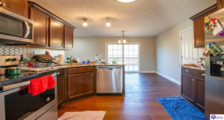 Fox Ridge Road, Radcliff, Kentucky 40160, ,3 BathroomsBathrooms,For Sale,Fox Ridge Road,HK24004041