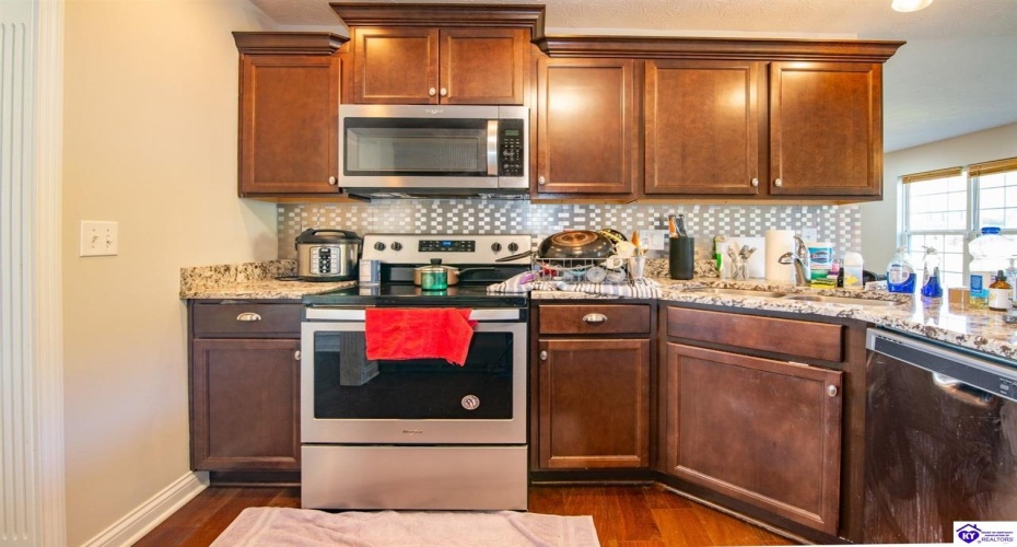 Fox Ridge Road, Radcliff, Kentucky 40160, ,3 BathroomsBathrooms,For Sale,Fox Ridge Road,HK24004041