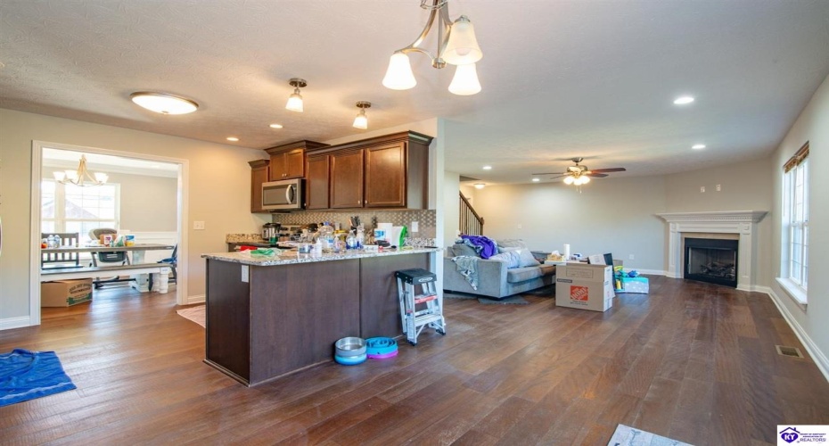 Fox Ridge Road, Radcliff, Kentucky 40160, ,3 BathroomsBathrooms,For Sale,Fox Ridge Road,HK24004041