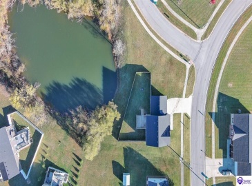 Fox Ridge Road, Radcliff, Kentucky 40160, ,3 BathroomsBathrooms,For Sale,Fox Ridge Road,HK24004041