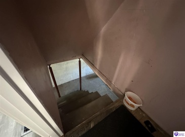 Vine Street, Radcliff, Kentucky 40160, ,1 BathroomBathrooms,For Sale,Vine Street,HK24004047