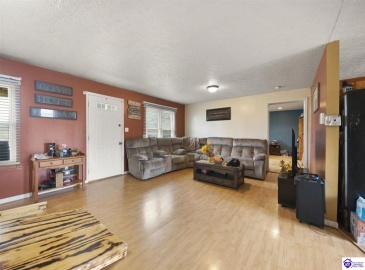 Blair Road, Cave City, Kentucky 42127, ,2 BathroomsBathrooms,For Sale,Blair Road,HK24004048