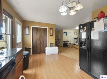 Blair Road, Cave City, Kentucky 42127, ,2 BathroomsBathrooms,For Sale,Blair Road,HK24004048