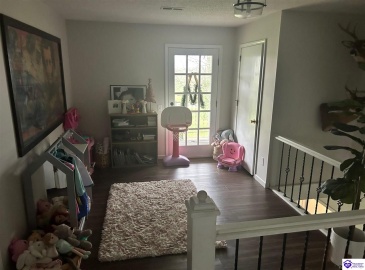 Hawkins Road, Hodgenville, Kentucky 42748, ,4 BathroomsBathrooms,For Sale,Hawkins Road,HK24001460